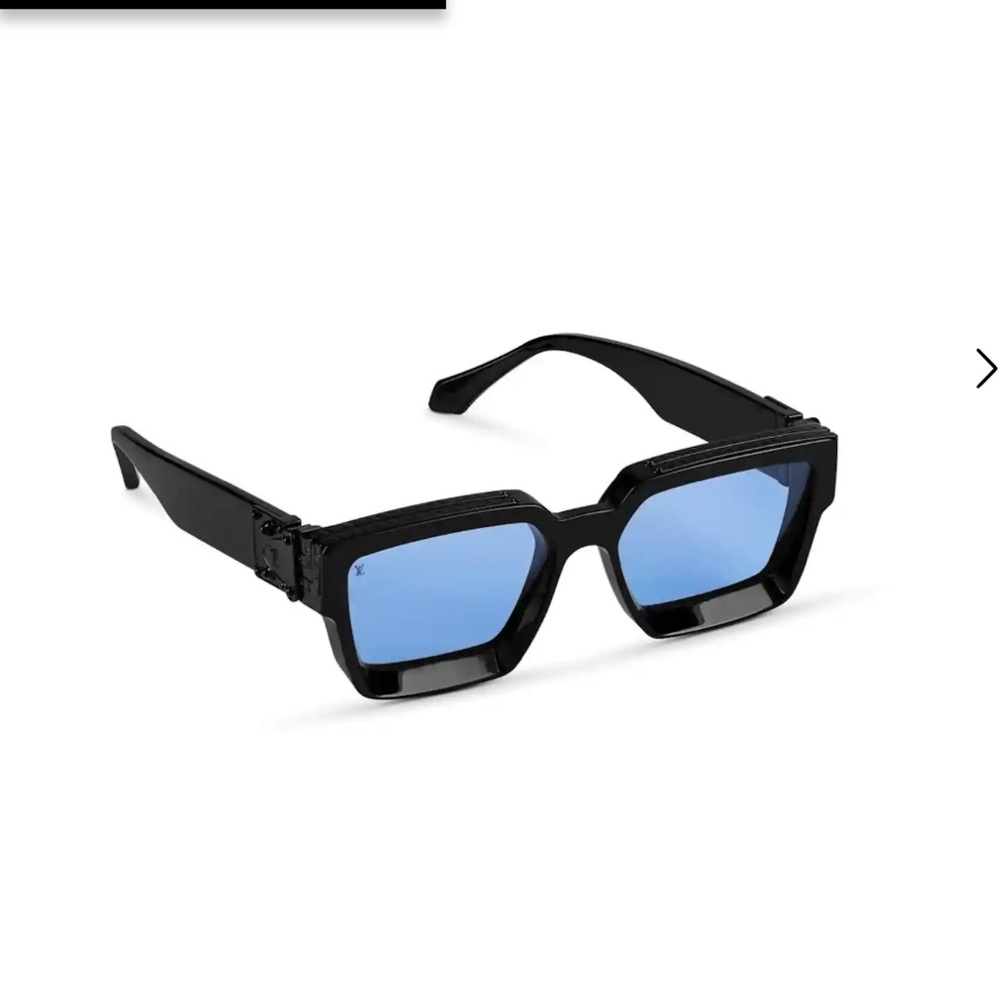 Louis Vuitton 1.1 Milllionaires